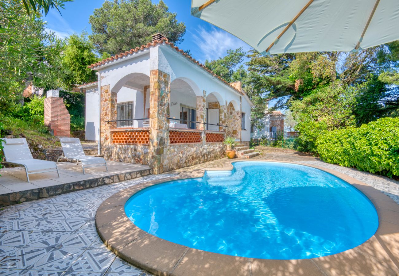 House in Pals - ESCALE