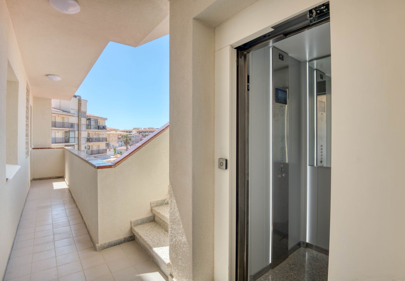 Apartment in L'Escala - RIELLS