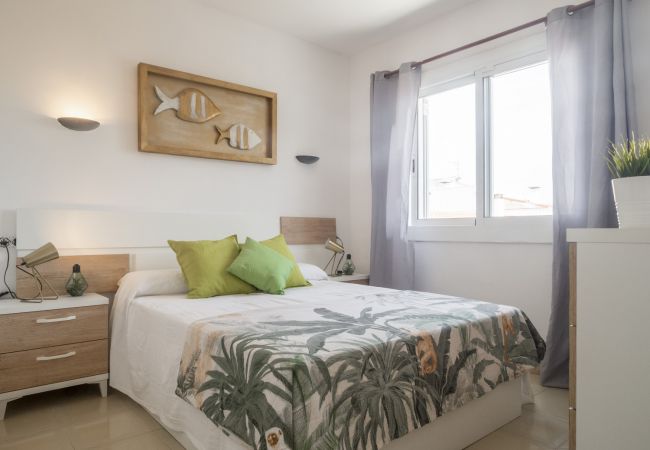 Apartment in Escala - PLAYA