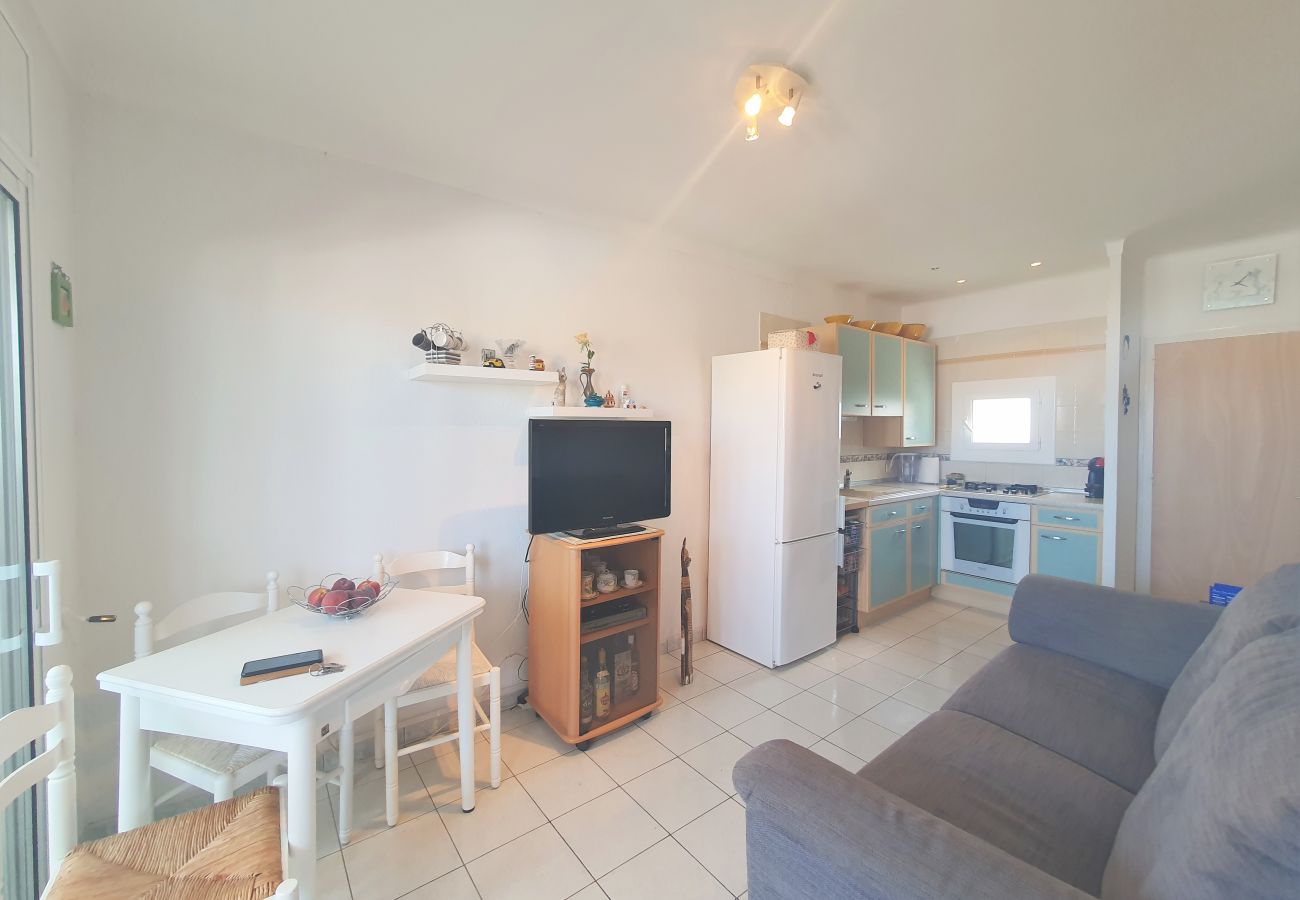 Apartment in Escala - ROSES