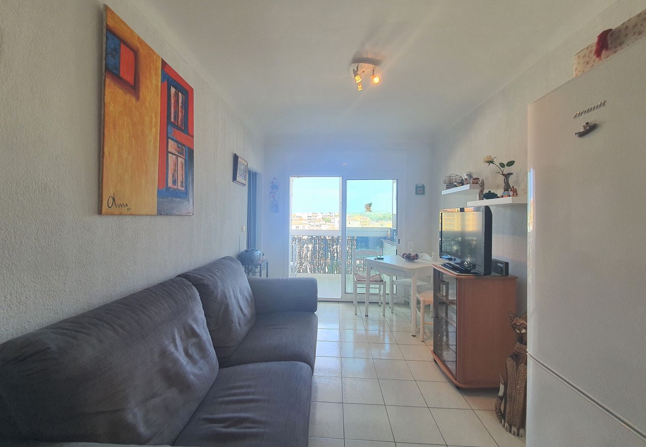 Apartment in Escala - ROSES