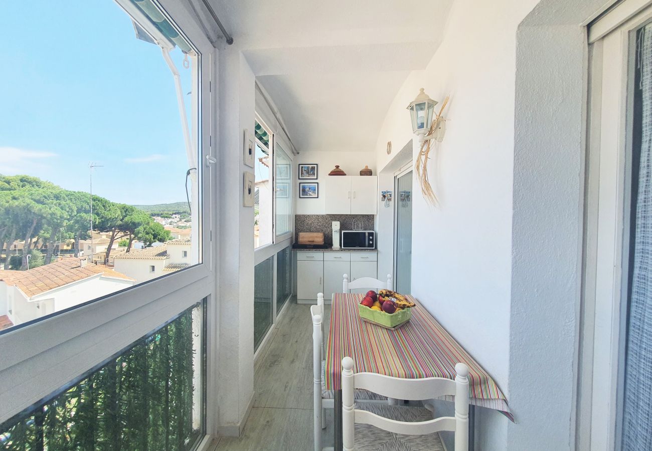 Apartment in Escala - ROSES