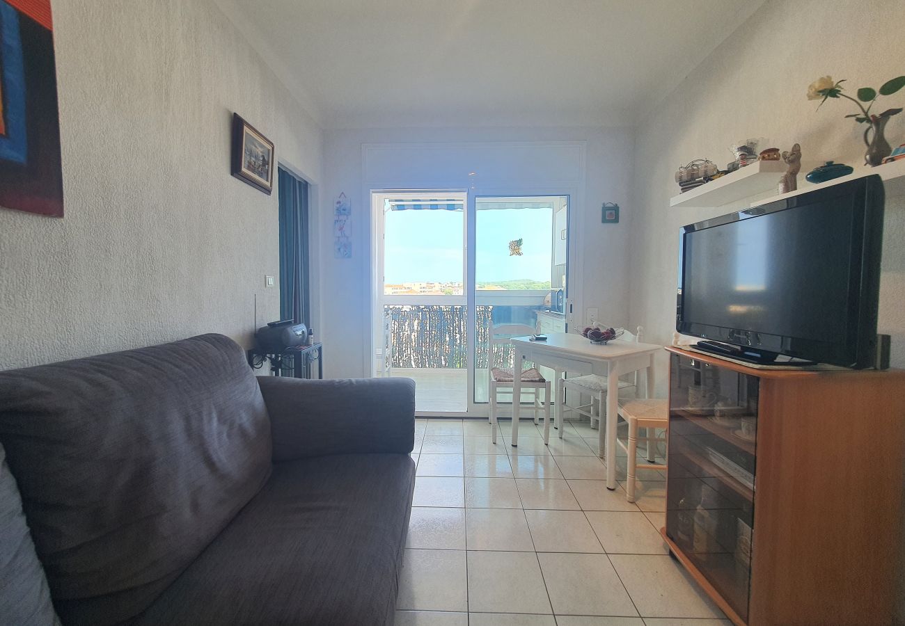 Apartment in Escala - ROSES