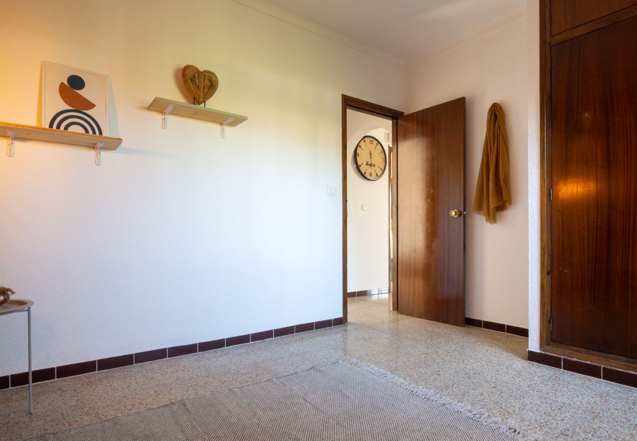 Townhouse in Escala - MANOL