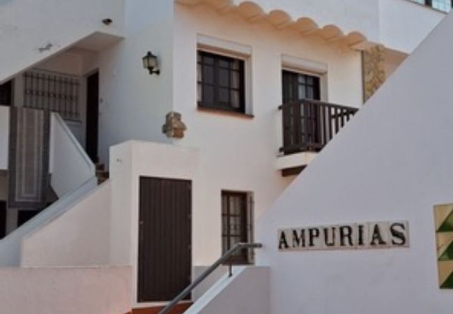 Apartment in Escala - AMARRES