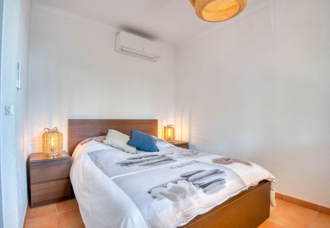 Maison à L'Escala - LES HUPPES Maison à L'Escala - LES HUPPES