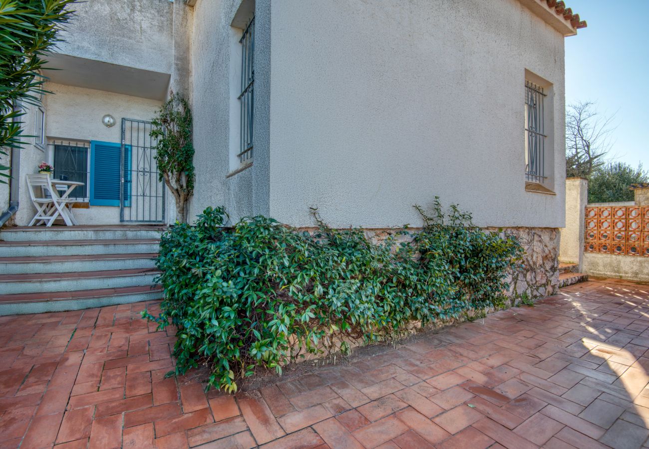 Maison à L'Escala - MIRAVETTE