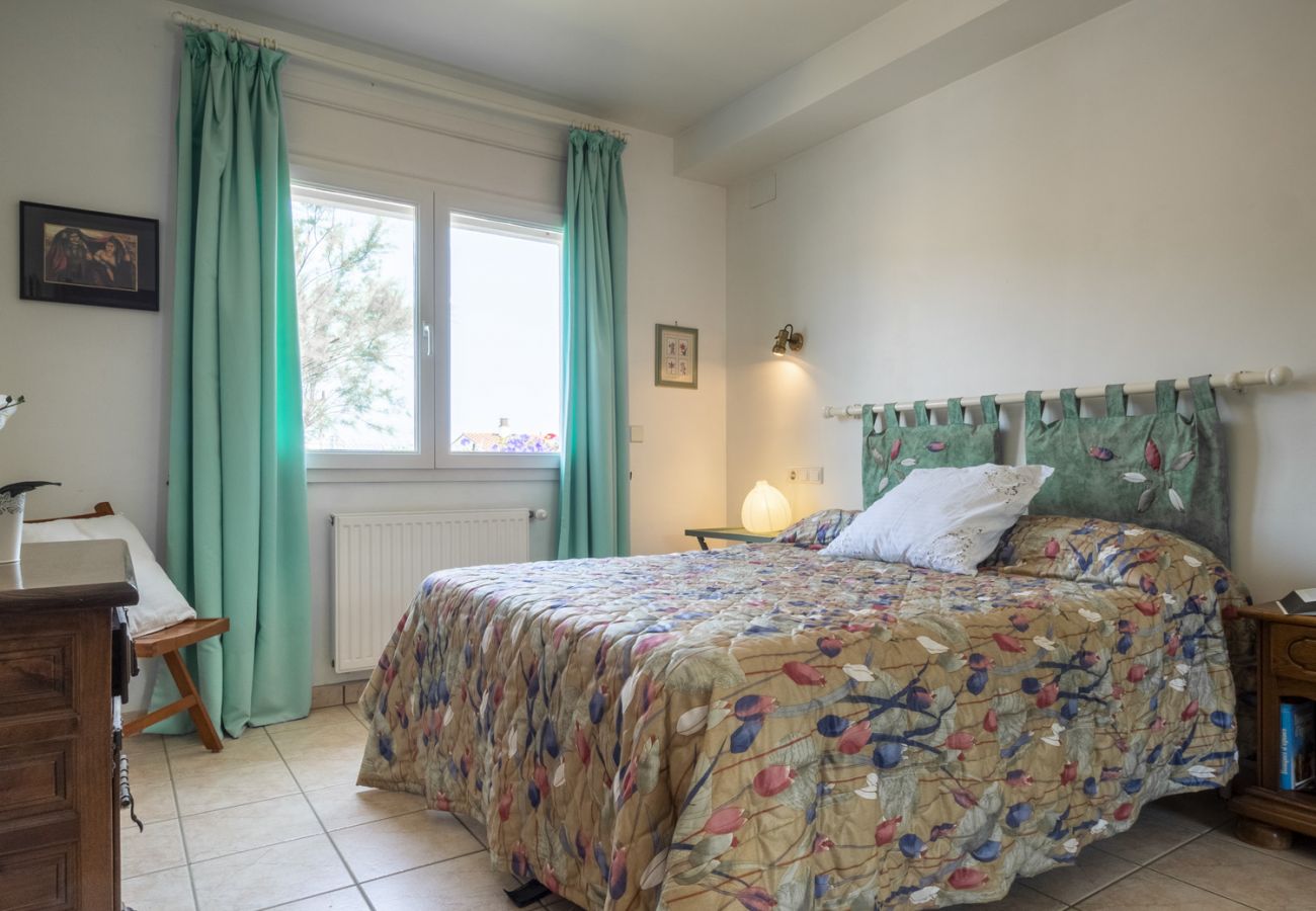 Casa en Escala - FALGUERA