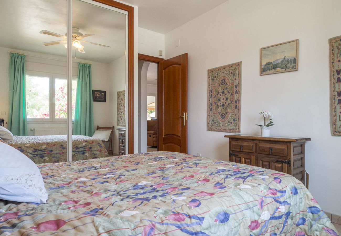 Casa en Escala - FALGUERA