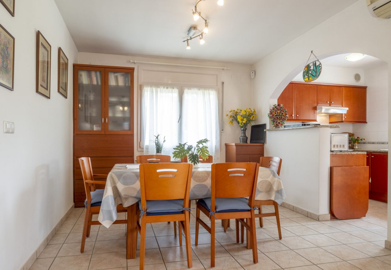 Casa en Escala - FALGUERA