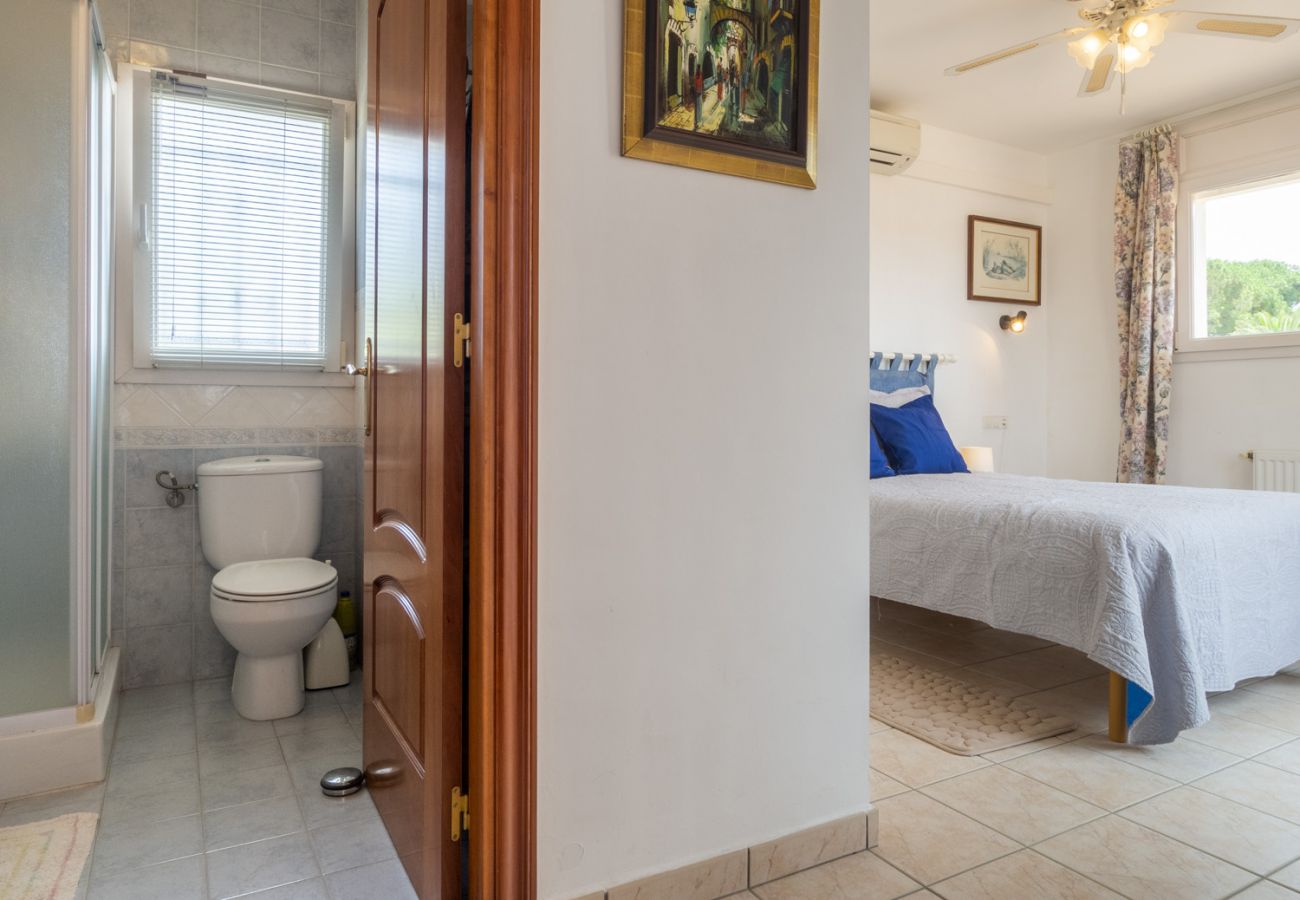 Casa en Escala - FALGUERA