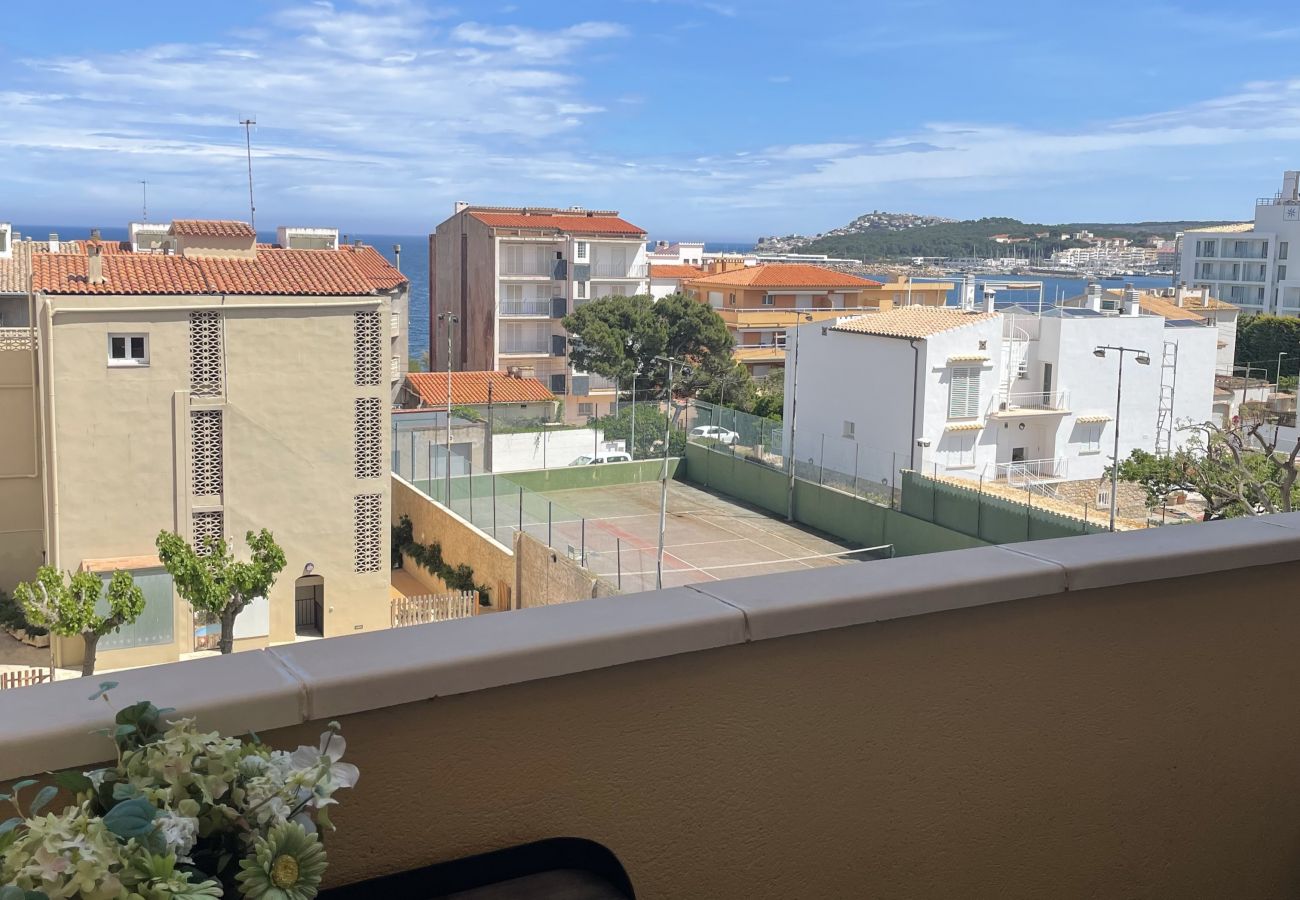 Apartamento en Escala - GARBI