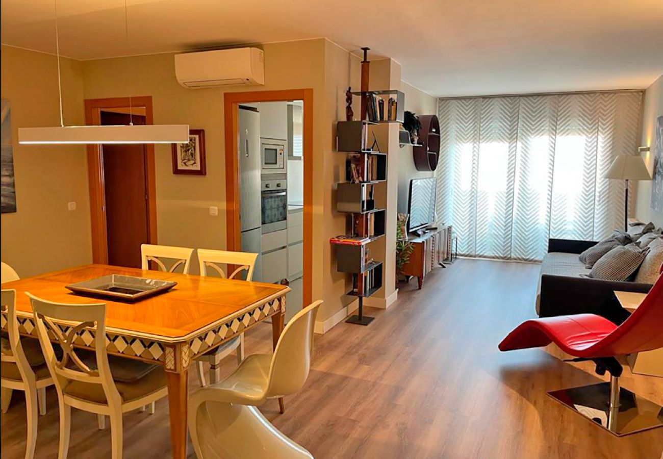 Apartamento en Escala - GARBI