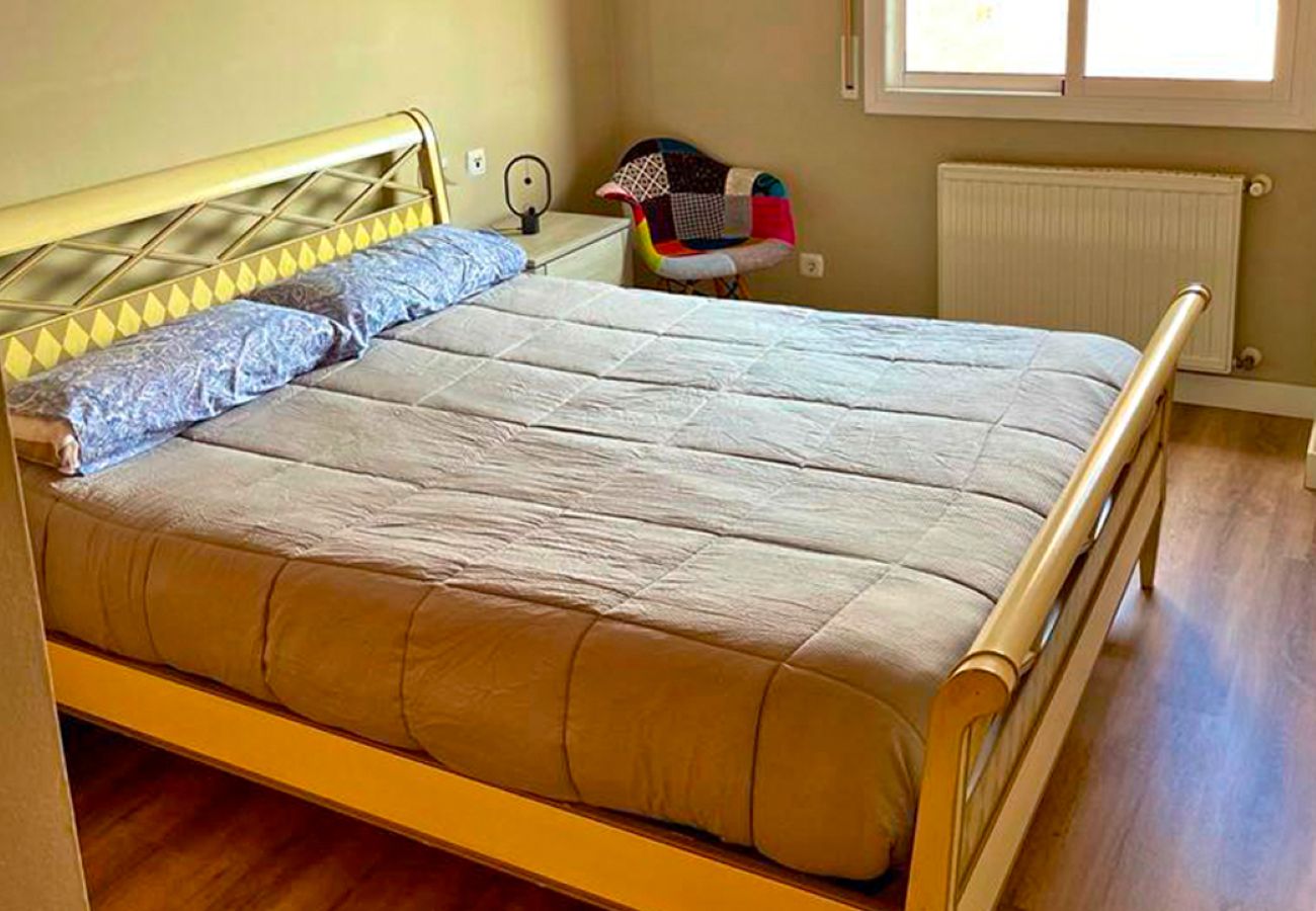 Apartamento en Escala - GARBI
