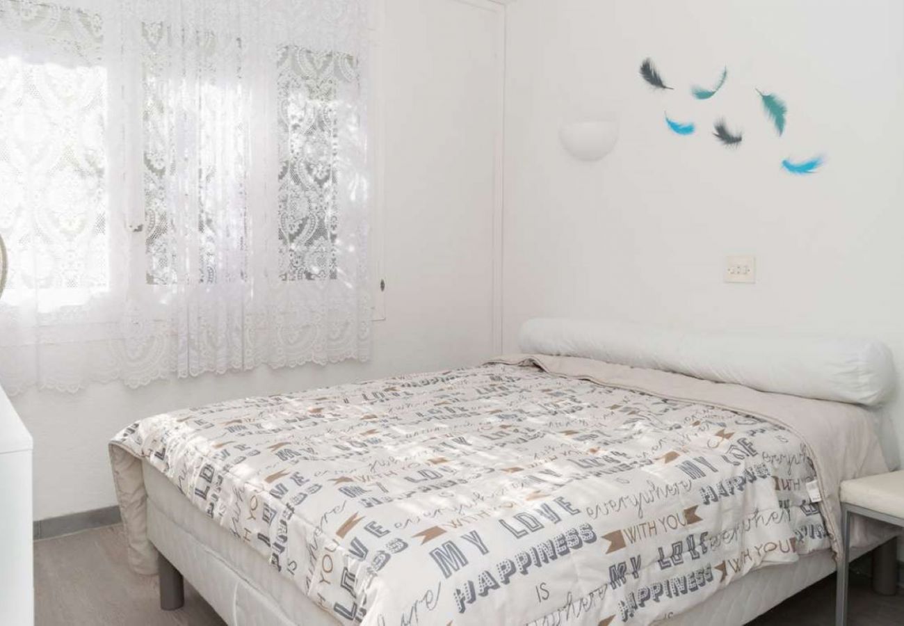 Casa en Escala - MARGARIDA