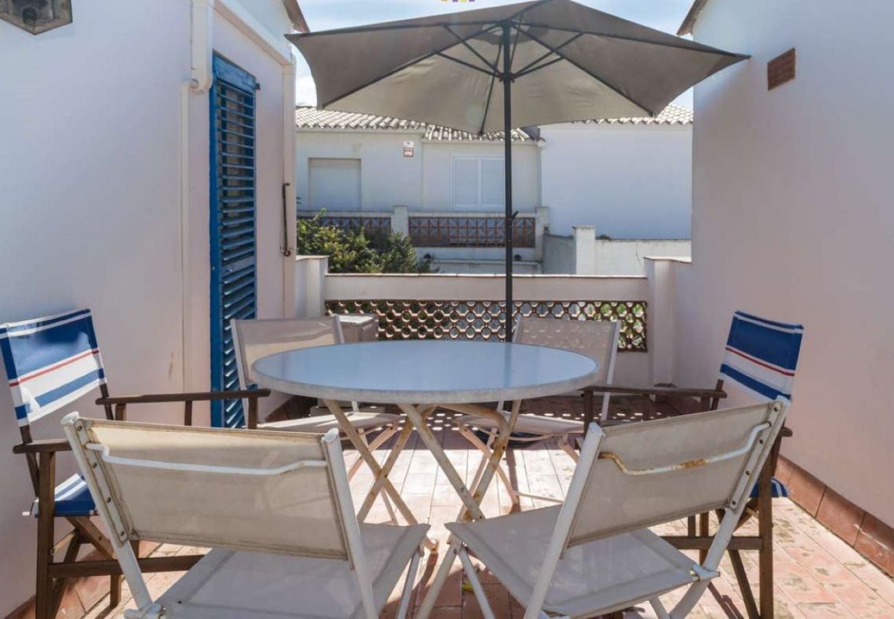 Casa en Escala - MARGARIDA