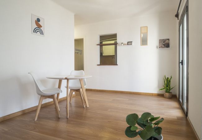 Apartamento en Escala - CLOTA