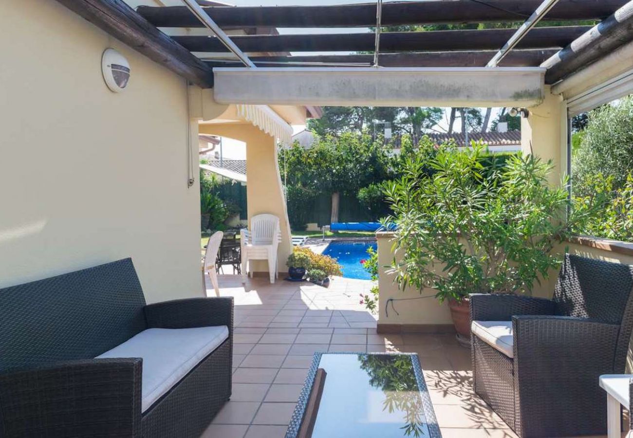 Casa en Escala - SUD