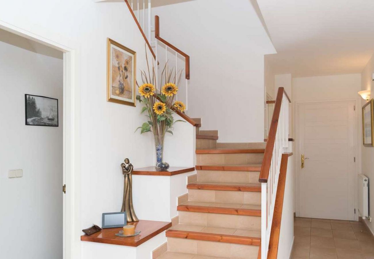 Casa en Escala - SUD